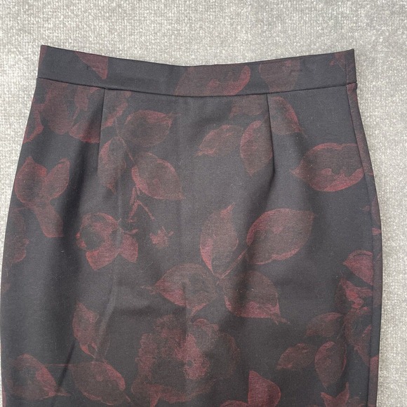 Susan Graver Skirt Womens Small Black Red Floral Pencil Pull On Stretch Comfort - Picture 2 of 9